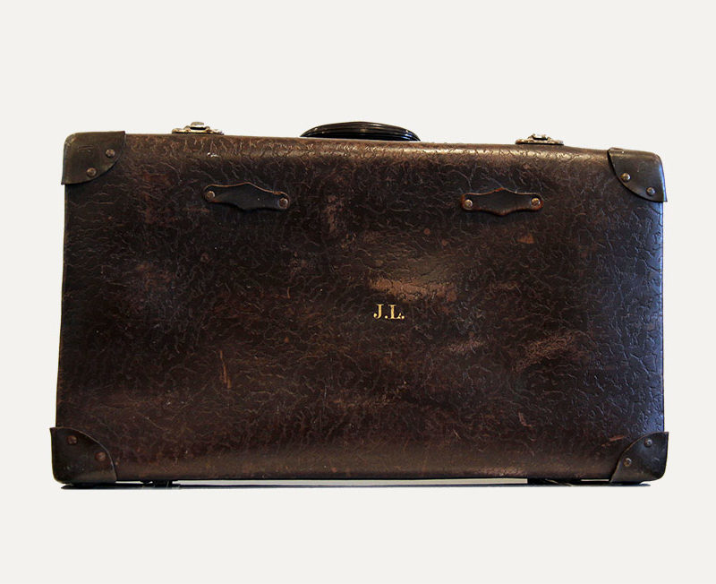 Large Brown Vintage Suitcase - Wedding Hire Wanaka - Major & Minor