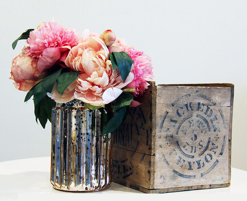 Wooden Teabox - Wedding Hire Wanaka - Major & Minor