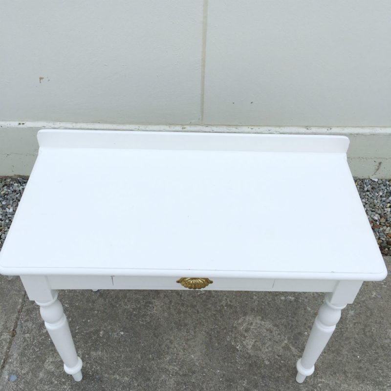White Card Table Top - Major and Minor - Wedding Hire - Wanaka Hire - Events and Weddings