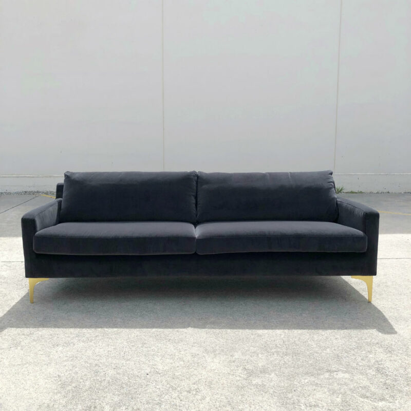 Hugo Velvet Couch - Wanaka Wedding - Wanaka Party Hire - Wanaka Event Hire - Major and Minor Hire