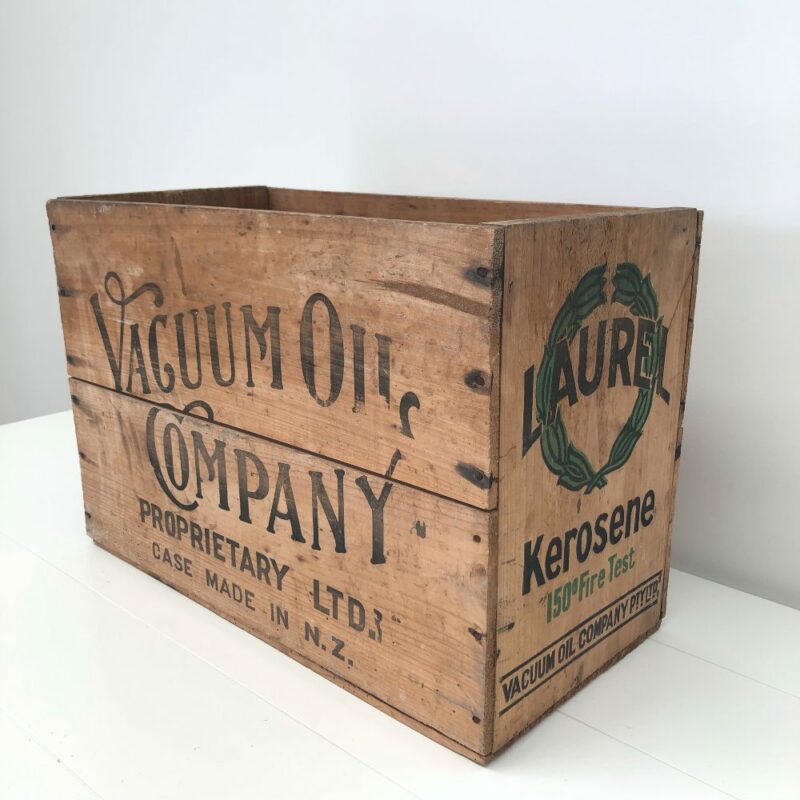 Vintage Box | Side | Wanaka Weddings and Events | Major and Minor Hire