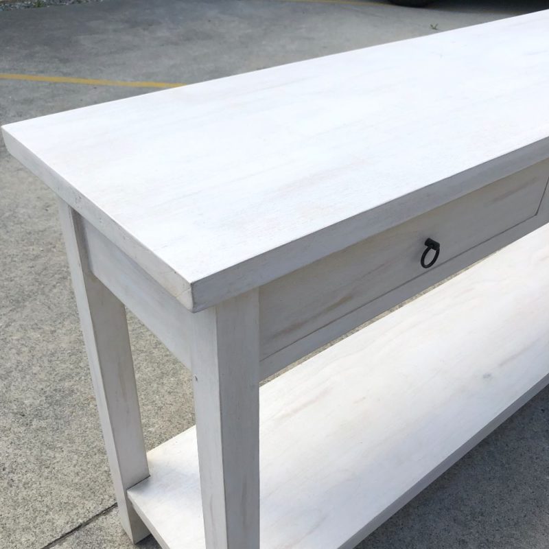 White Wash Console | Close Up | Wanaka Weddings and Events | Major and Minor Hire