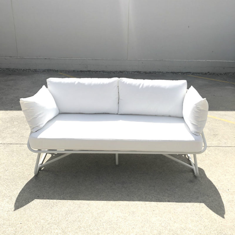 White Outdoor Couch - Wanaka Wedding Hire - Queenstown Wedding Hire - Event Furniture