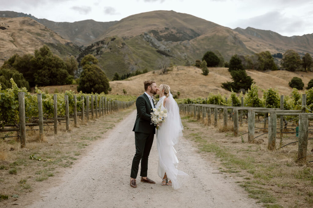 Wanaka Wedding Furniture Hire & Wedding Planning - Major & Minor